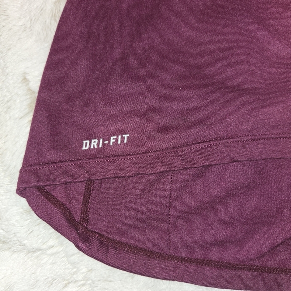 Nike Dri-FIT Running Shirt Pink & Purple [Size Medium] Athleisure Clean Girl - Picture 4 of 9